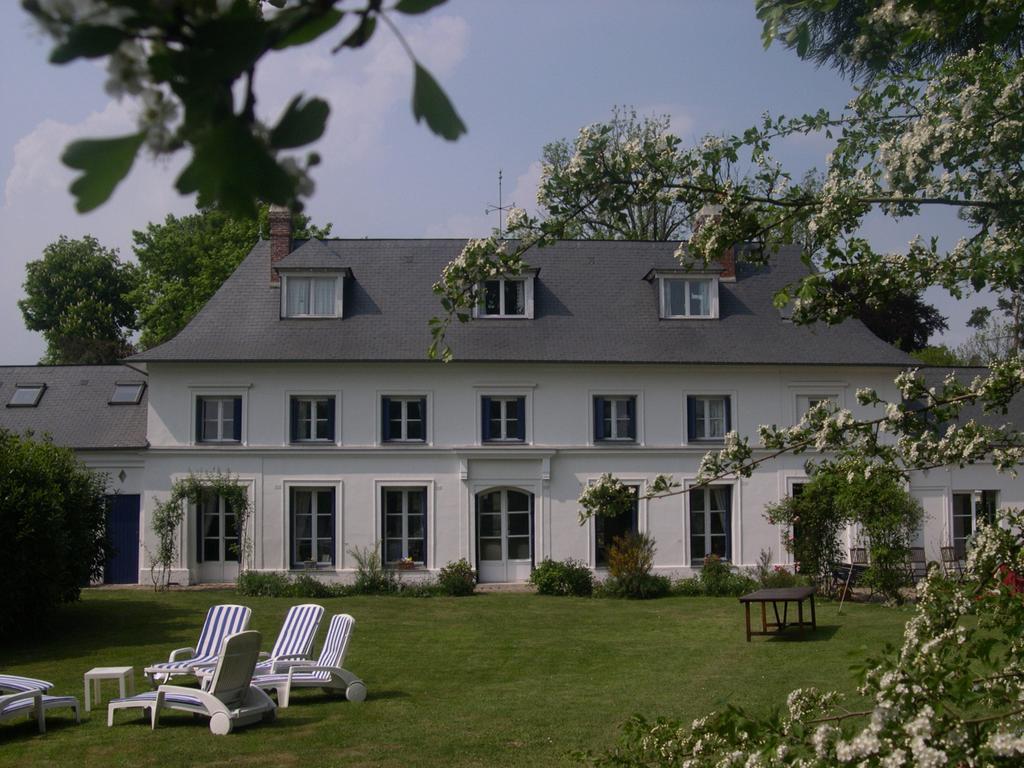 Bed and Breakfast Manoir De L'As De Trefle Isneauville Zimmer foto
